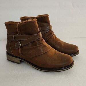 BARETRAPS Women's Selyna Brown Faux Fur Ankle Boot Casual Everyday 7.5M